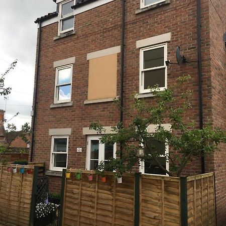 Comfortable Rooms With Live In Host, Walking Distance To The High St & More Glastonbury Exterior photo